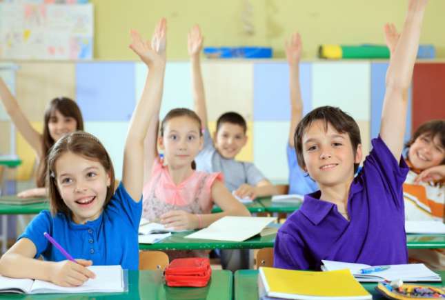 6 metode simple de a-ți ajuta copilul să aibă succes la școală