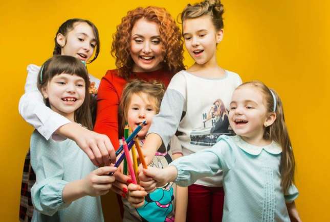 Cum să înveți ușor și eficient limba engleză? Secrete și sfaturi de la Corina Muntean
