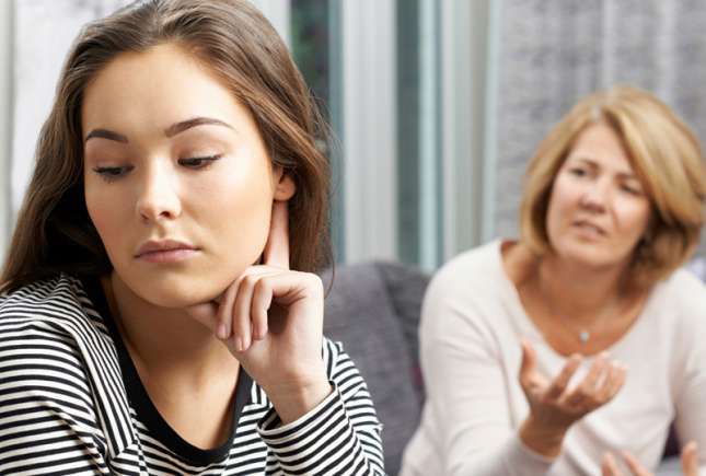 Adolescenții dificili: 6 principii-cheie pentru o relație sănătoasă cu copilul tău cu personalitate puternică
