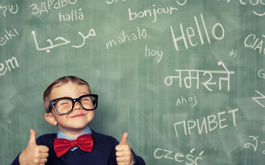 Când şi cum trebuie să înceapă copilul să înveţe o limbă străină