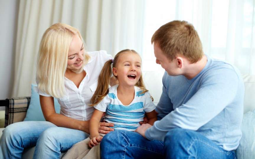 Greșeli de educație la copil pe care le poți corecta prin metoda Montessori