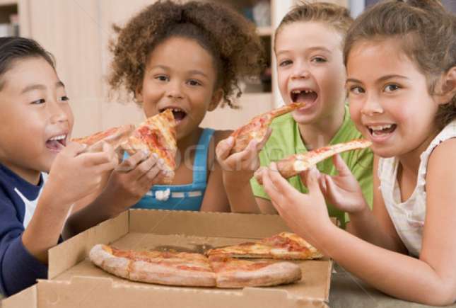 Studiu: copiii mănâncă alimente ultra-procesate, mai mult ca niciodată