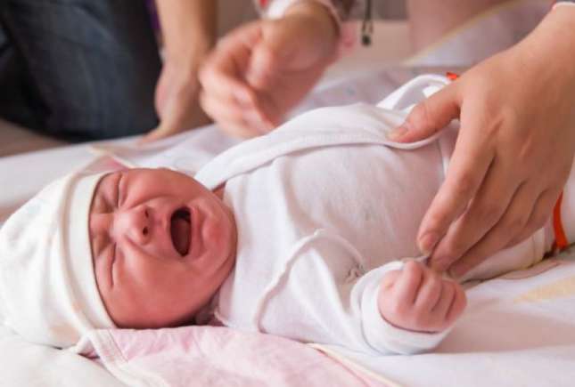Colicii la nou-născuţi. Cum ar trebui de luptat cu aceştia!
