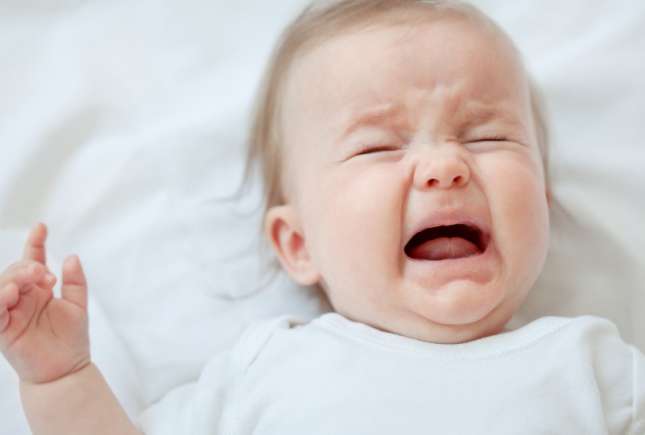 Pertussis sau tusea măgărească - extrem de periculoasă pentru sugari. Când se face vaccinarea?
