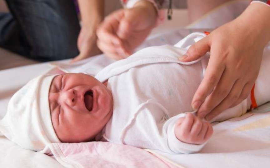 Colicii la nou-născuţi. Cum ar trebui de luptat cu aceştia!