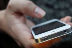O aplicație la telefon le poate spune părinților din care cauză plâng bebelușii lor
