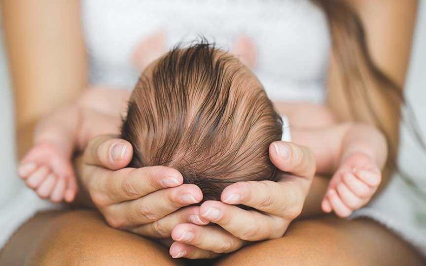 10 reguli când aducem bebeluşul acasă