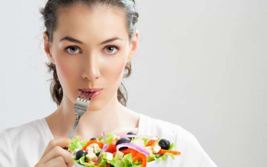 Alimente ce trebuie consumate cu grijă atunci când alăptezi