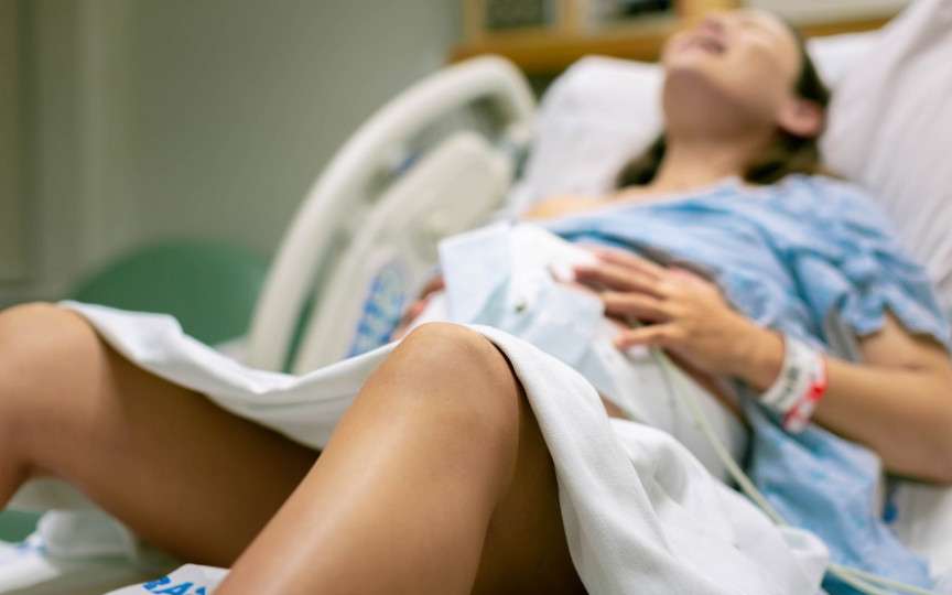 Dilatarea colului uterin: etapele tavaliului, în imagini
