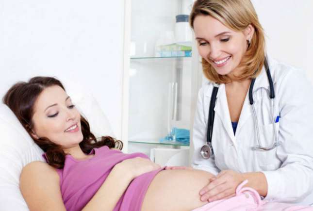 O procedură de fertilizare in vitro gratuită rămâne doar pe hârtie?
