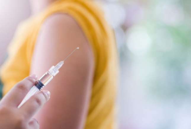 Studiu: Vaccinul anti-COVID nu afectează fertilitatea