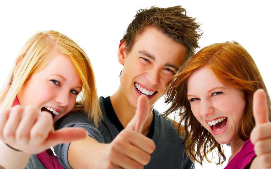 Atenție părinți de adolescenți. Iată ce spun specialiștii despre când poate fi începută viața sexuală