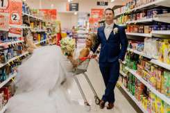 Săgeata lui Cupidon te poate găsi și într-un supermarket. Povestea a doi angajați ai magazinului