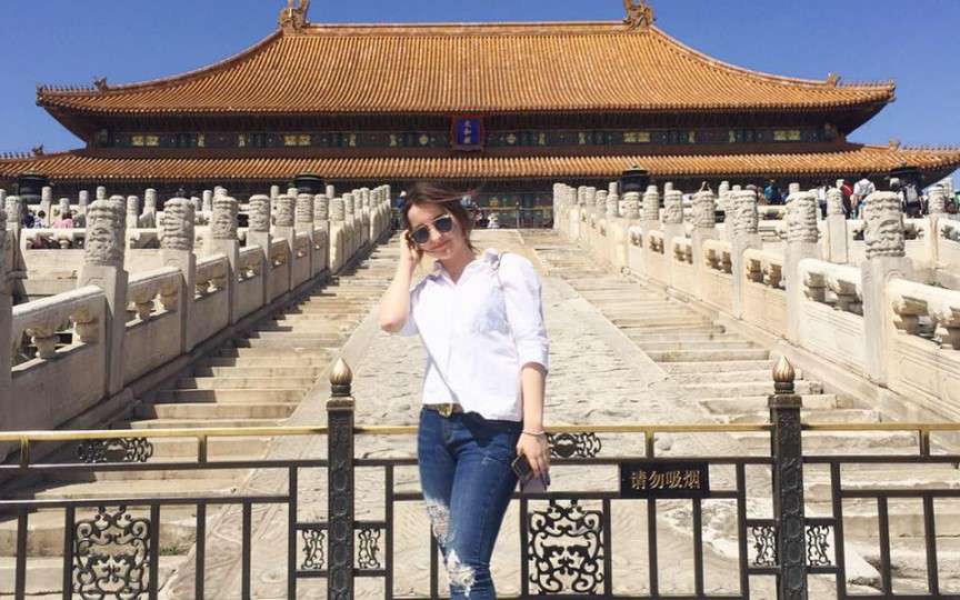 O tânără chișinăuiancă a plecat la studii în China, unde a lucrat la o grădiniță