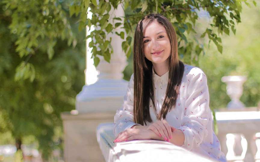 Interviu cu câștigătoarea titlului de „Educatorul Anului 2023”: „Dorina Tronciu, pedagogul cu suflet de copil”