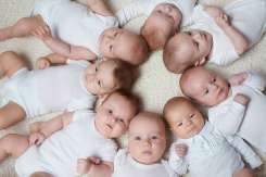 Cel puțin 8 milioane de copii s-au născut în ultimii 40 de ani datorită fertilizării in vitro