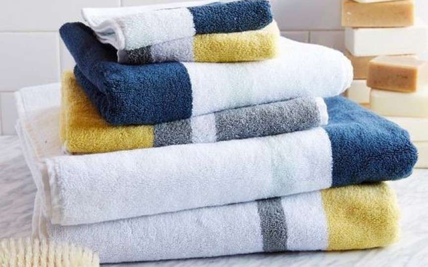 Cât de des trebuie igienizate prosoapele și lenjeria de pat?
