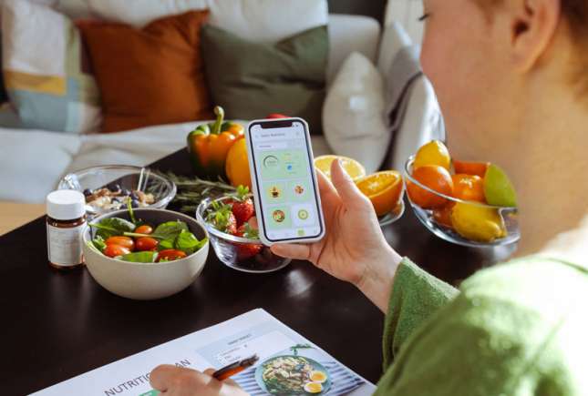 Post intermitent (intermittent fasting):  ce spun studiile despre beneficii și riscuri