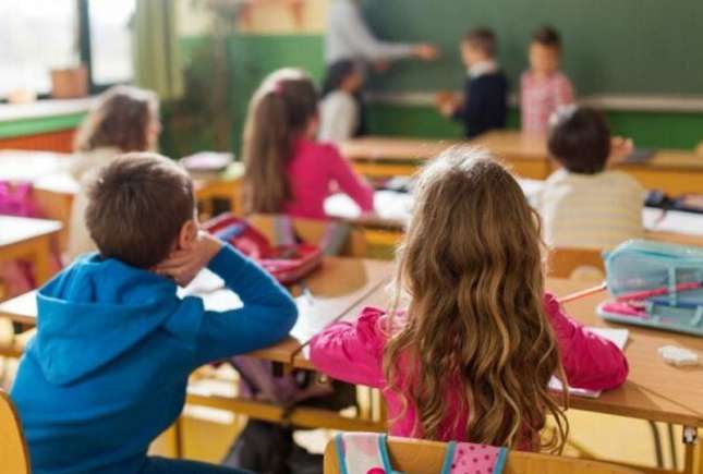 5 semne că școala nu i se potrivește copilului tău