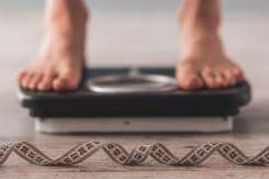 Somnul în camere calde suprasolicită inima, conservanții pot crește riscul de cancer, Ozempic nu asigură slăbire durabilă, iar bypassul cardiac se face fără incizii
