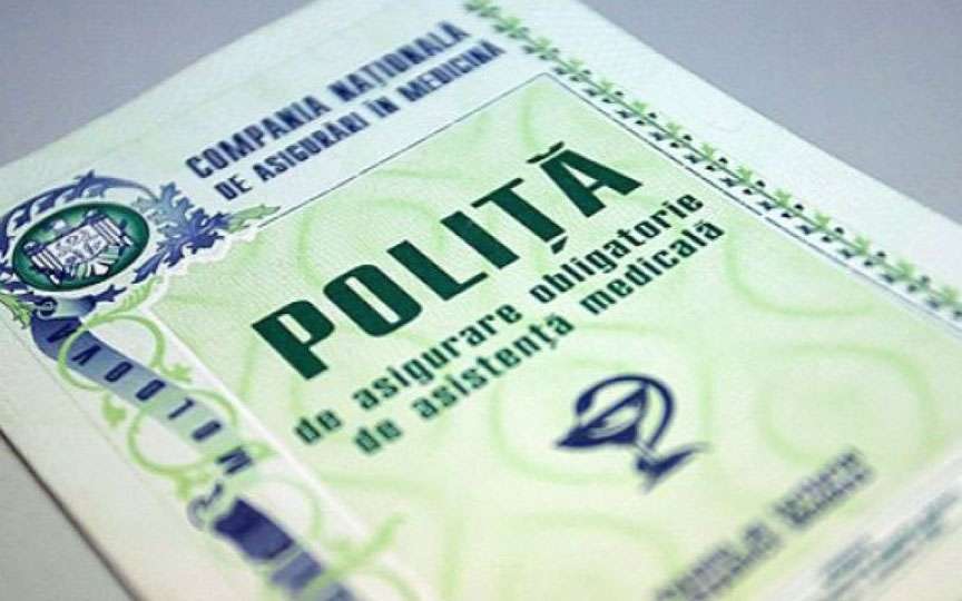 Peste 1.500 de moldoveni, acționați în judecată pentru neplata poliței medicale