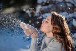 Horoscop 4 februarie 2026: zi de stabilitate, ordine și decizii conștiente
