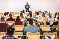 Elevii de liceu, invitați să descopere universitățile din Republica Moldova prin campania „Învață în Moldova”
