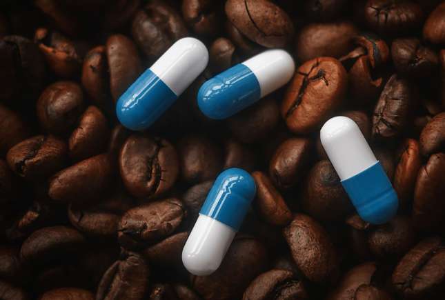 Cafeaua și medicamentele: 8 tratamente care nu trebuie combinate cu cafea