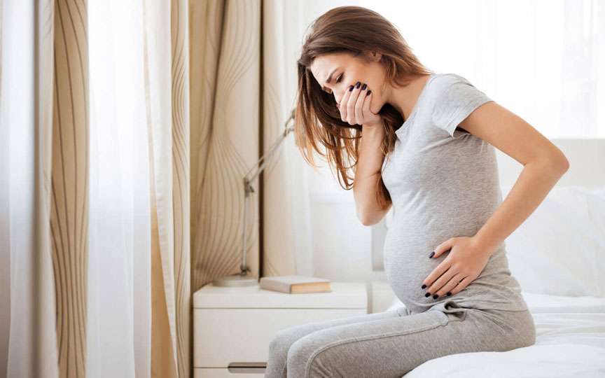 Remedii eficiente pentru grețurile matinale în sarcină – soluții naturale care ajută