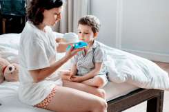 Cum folosim corect antibioticele la copii – reguli esențiale pentru părinți