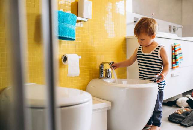 Enurezul nocturn la copii: până la ce vârstă este considerat normal