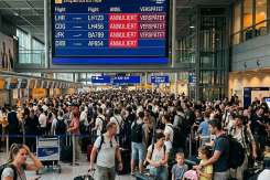 Noul sistem de control la frontierele UE creează întârzieri pe aeroporturi în sezonul vacanțelor