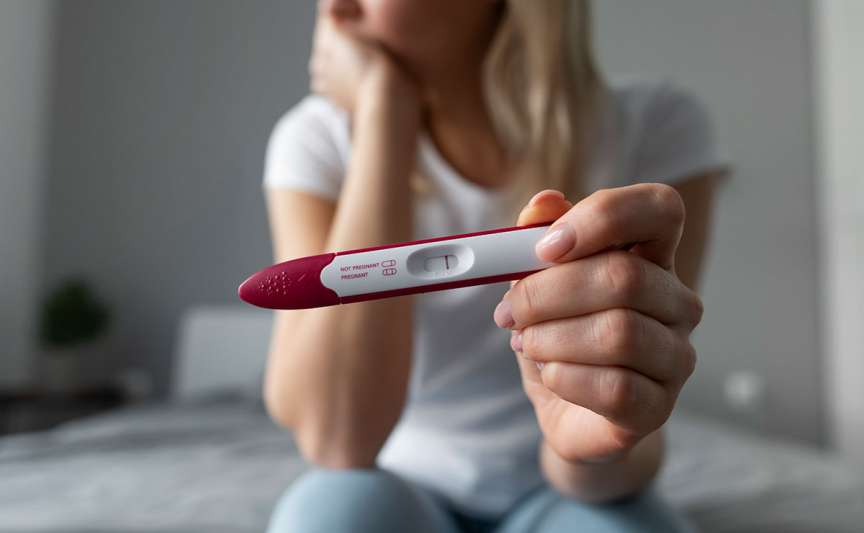 Întârzierea menstruației cu test negativ: cauze și când mergi la medic